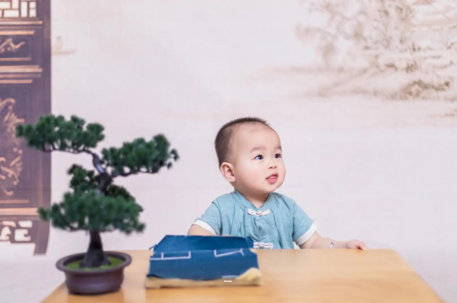 沙河宝宝什么时候攒肚